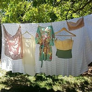 Bundle & Save!🌹📦